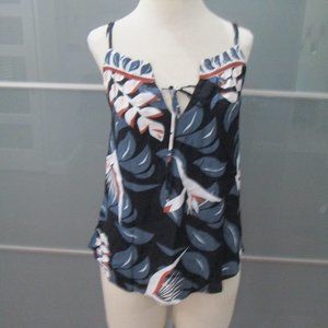 Maria Filo Floral / Leaf Print V-Neck Tank